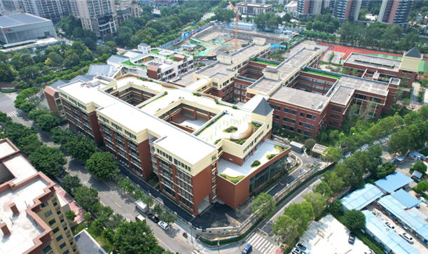 中国网——深入推进“六个一批”项目建设，成都新都三所学校即将开学迎新